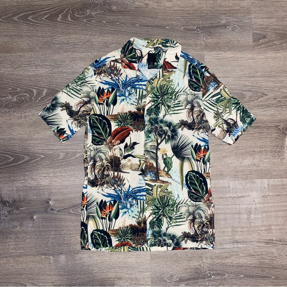 H&M Patterned Resort Shirt
